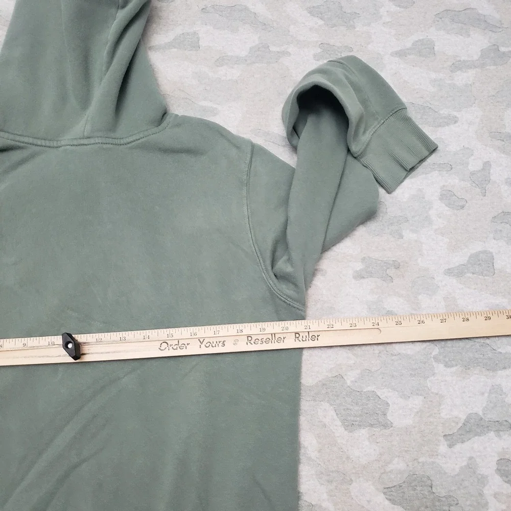 The North Face Sweatshirt Mens Small Green Pullover Hoodie Bear Nature Outdoors